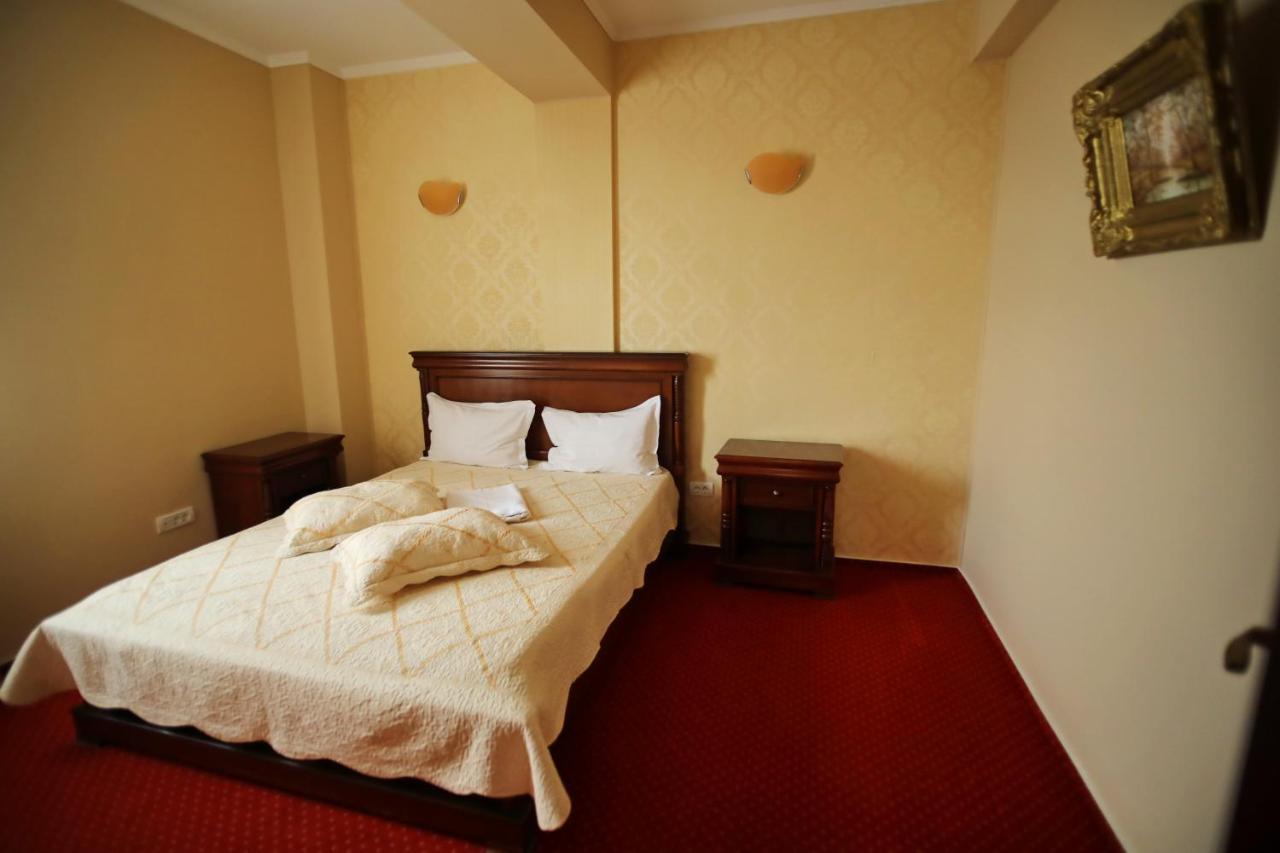 Hotel Ten Constanta Exterior photo
